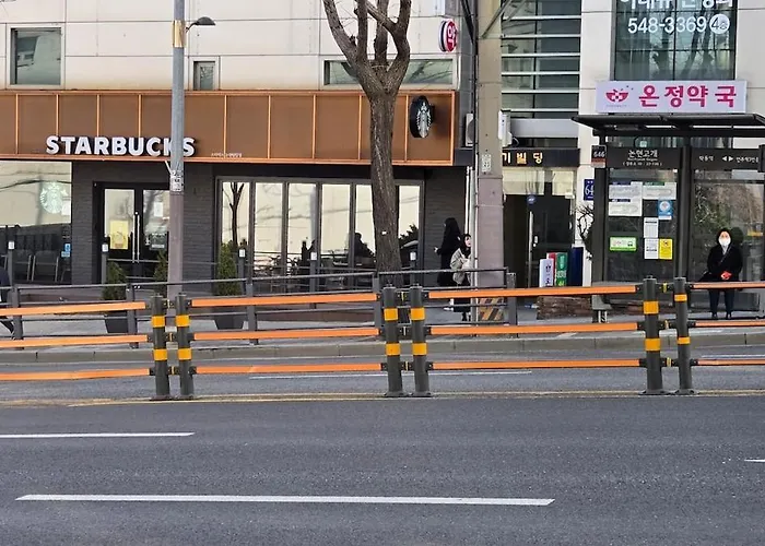 유니유니 *